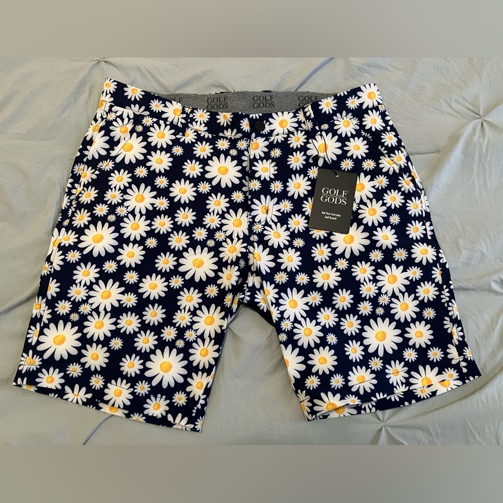 Golf Flower Power Shorts! Size 32. Brand New! With Tags!